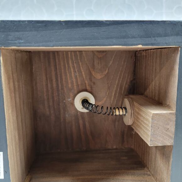 Vintage Wooden Box Christmas Motion Decor Reindeer Games Santa Flying Reindeer - Picture 7 of 16